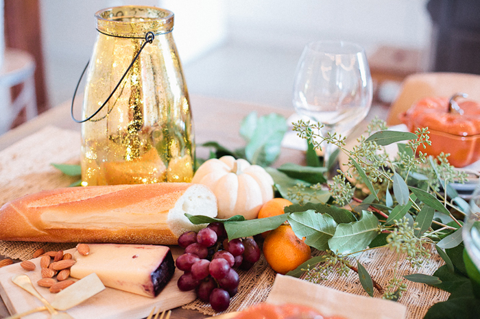 Holiday Tablescape with Fresh Mommy Blog-16.jpg Holiday Tablescape with Fresh Mommy Blog-16.jpg