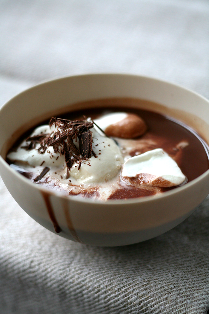 Winter Recipe For Amaretto Hot Chocolate Floats From Curtis Stone - HSN ...