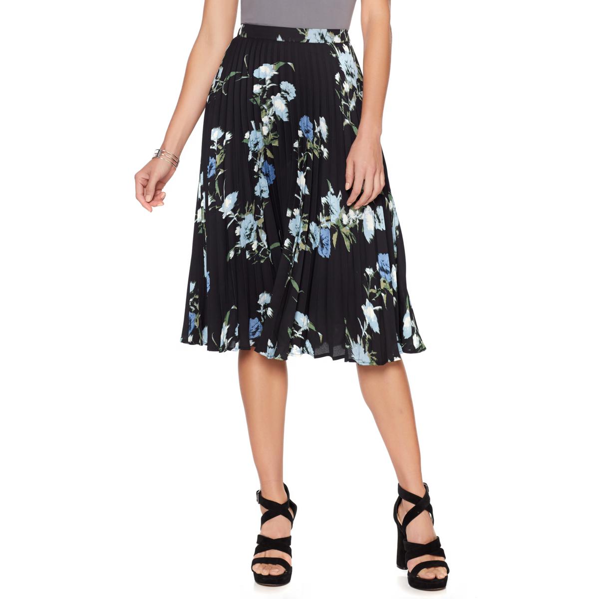 Blooming Style: 3 Ways To Wear Florals This Fall - HSN Blogs