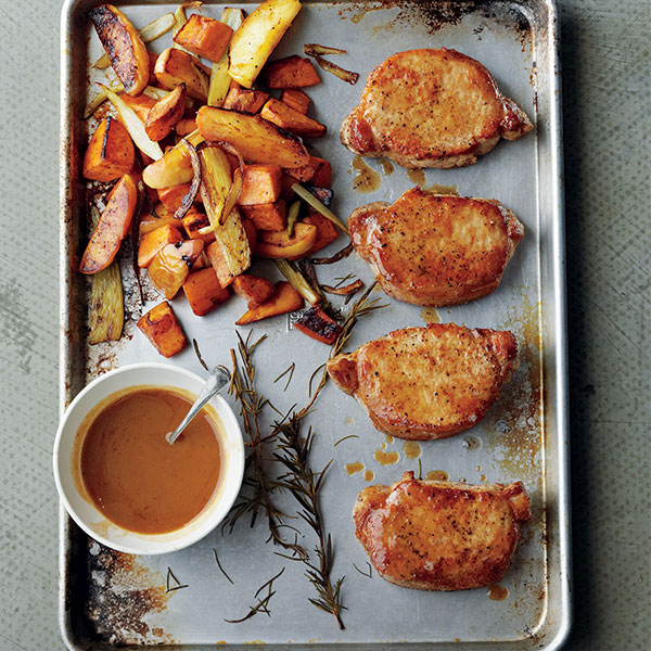 Citrus Peppercorn Pork Chops with Roasted Sweet Potatoes and Apples ...